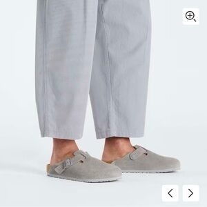 Birkenstock Boston clog, Suede ‘Stone Coin’, size 41